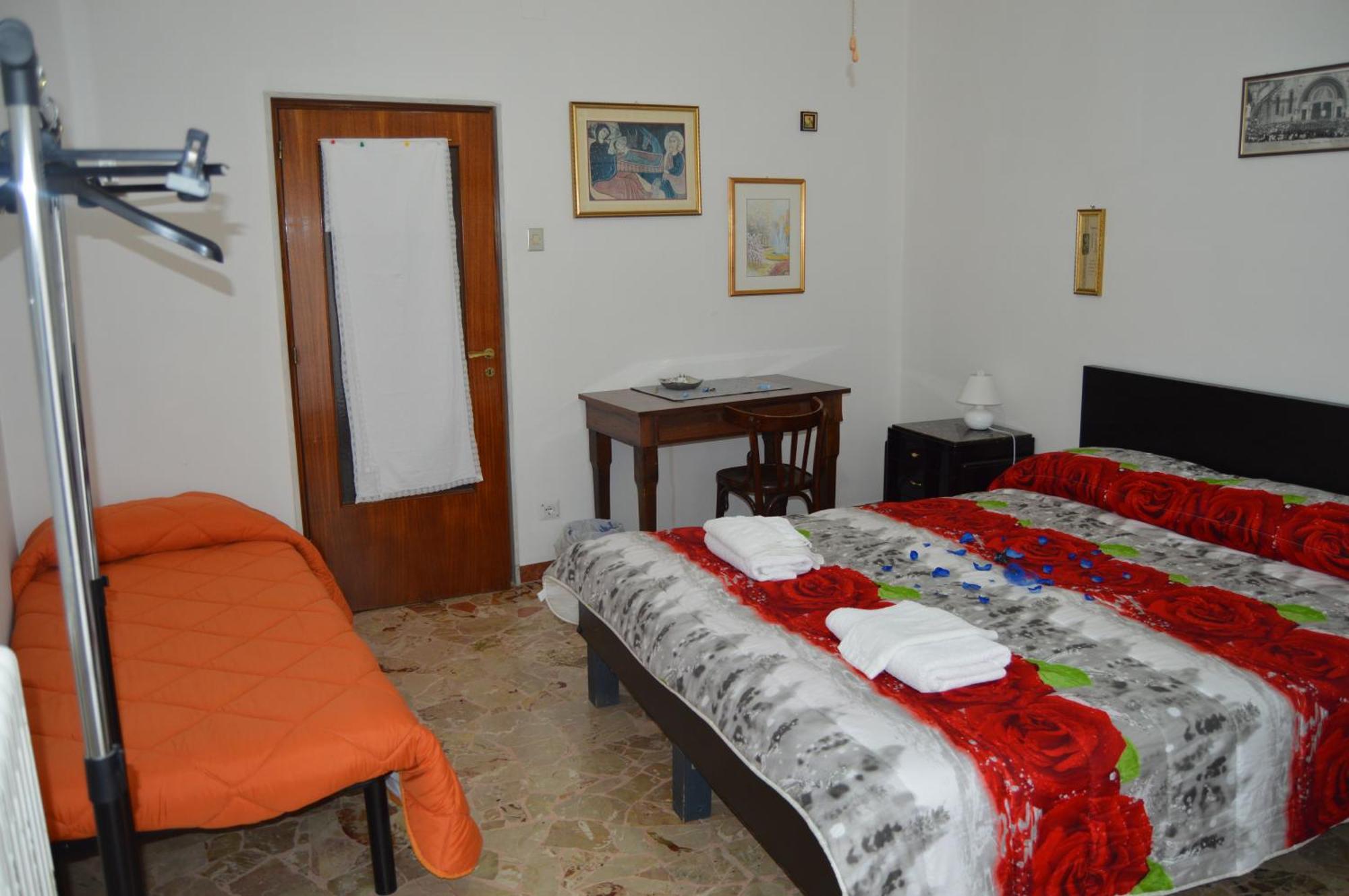 Guesthouse City Center Матера Екстериор снимка